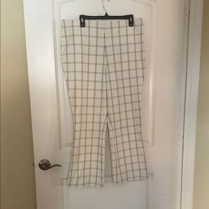 A New Day Plaid Women's Pants in Cream and Blue